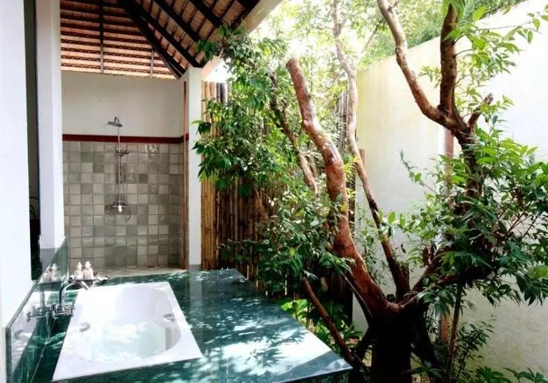 Hotel Manee Dheva Resort And Spa