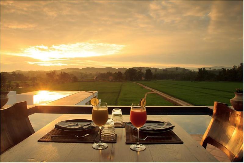 Hotel Manee Dheva Resort And Spa