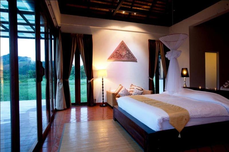 Hotel Manee Dheva Resort And Spa