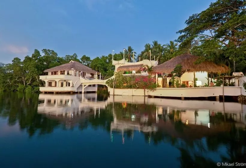 Отель Pierhouse Lodging