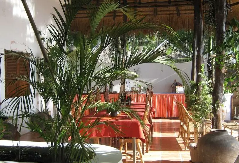 Отель Pierhouse Lodging