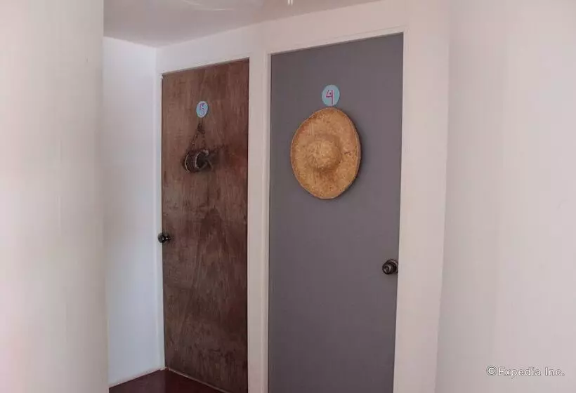 Отель Pierhouse Lodging