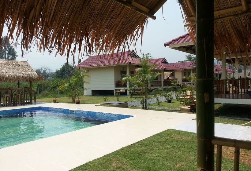 Hotel Smile Resort Chiangmai