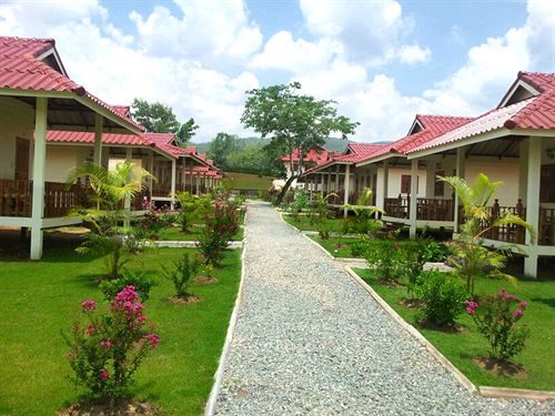 Hotel Smile Resort Chiangmai