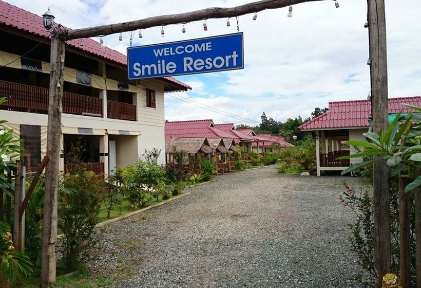 Hotel Smile Resort Chiangmai