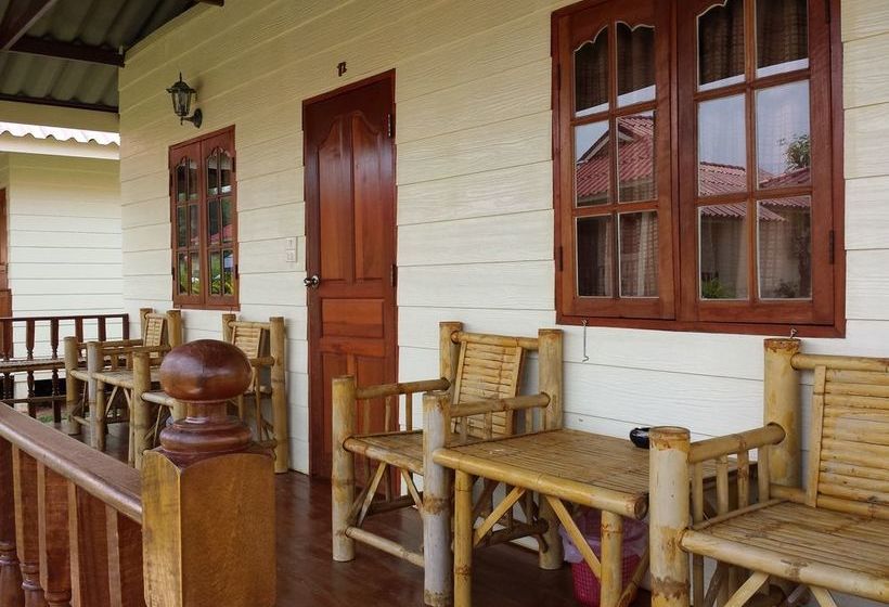 Hotel Smile Resort Chiangmai