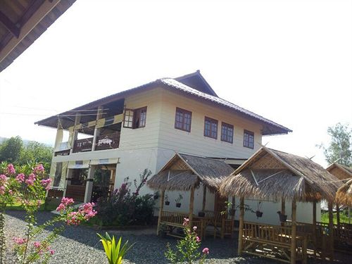 Hotel Smile Resort Chiangmai