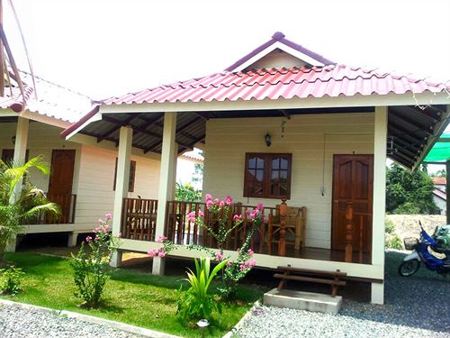 Hotel Smile Resort Chiangmai