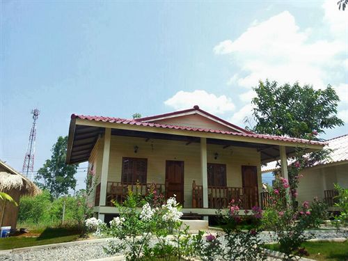 Hotel Smile Resort Chiangmai