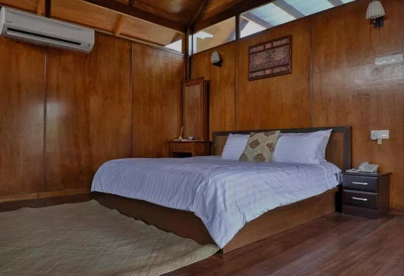 Hotelli The Gemalai Village