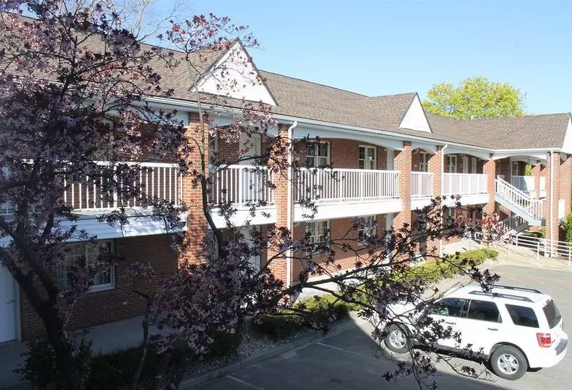 Мотель Clipper Ship Inn