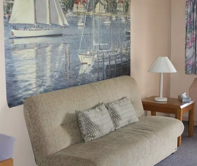 Мотель Clipper Ship Inn