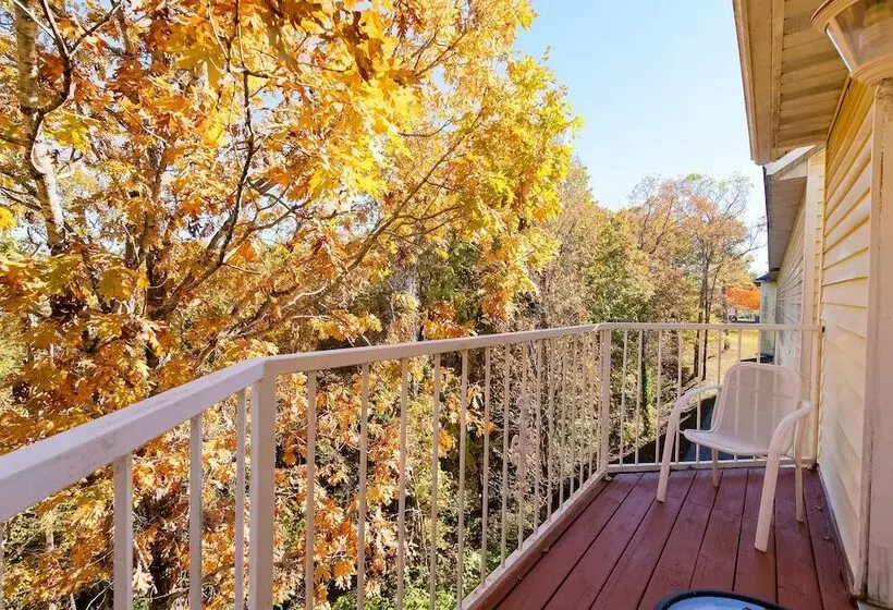 מוטל O Eureka Springs Christ Of Ozark Area