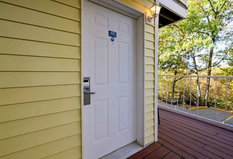 מוטל O Eureka Springs Christ Of Ozark Area