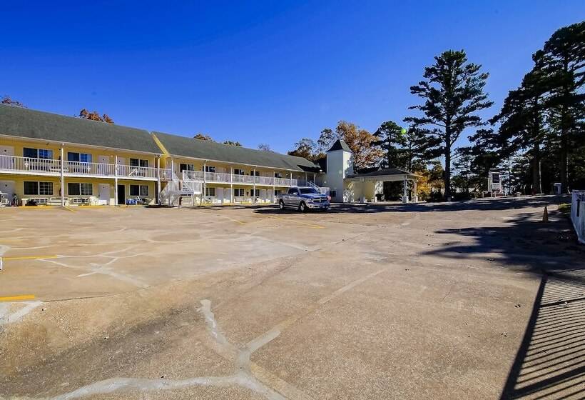 Motel O Eureka Springs Christ Of Ozark Area