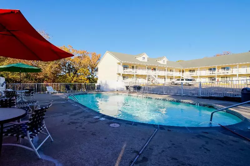 מוטל O Eureka Springs Christ Of Ozark Area