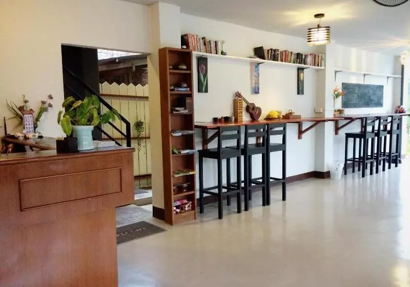 Majatalo Lom La Lanta