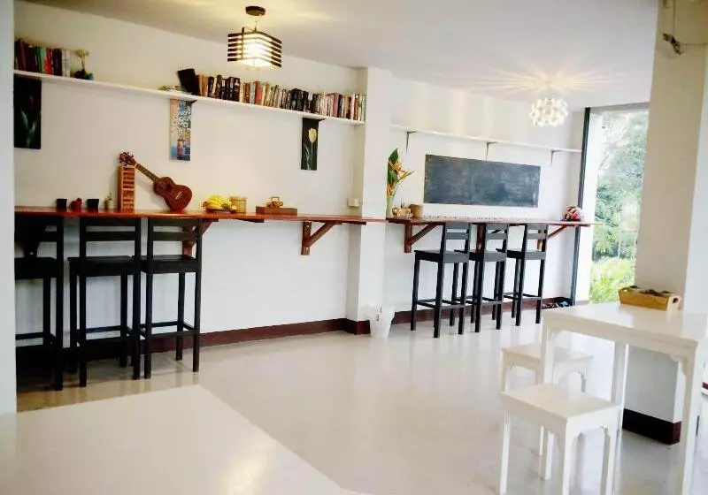 Majatalo Lom La Lanta