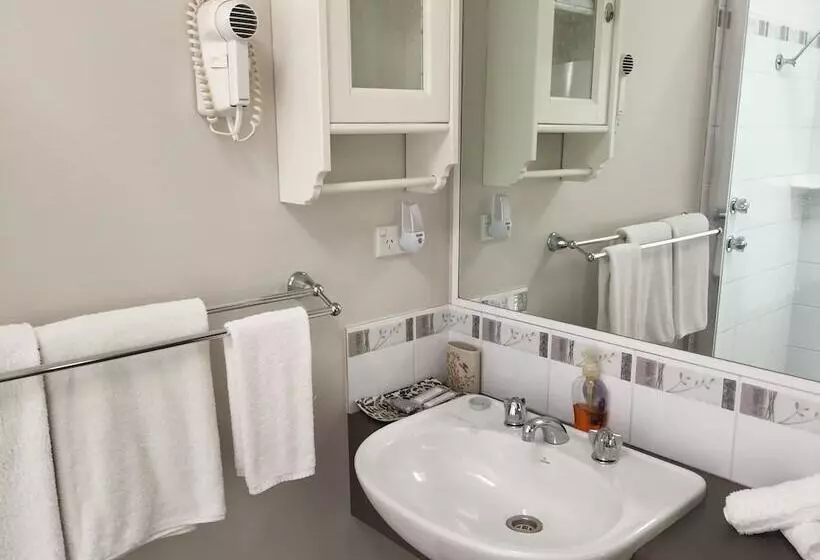 بنسيون The Noble Grape Guesthouse