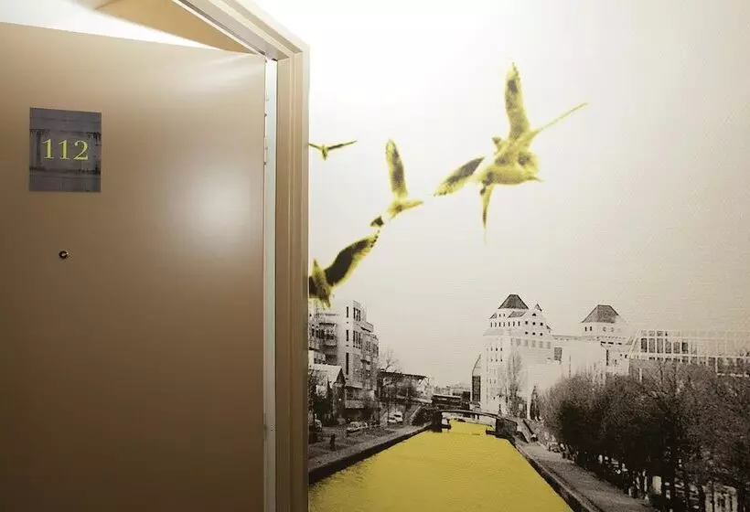 Séjours & Affaires Pantin Charles De Gaulle