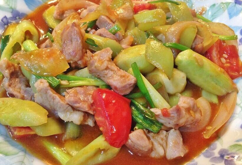 Sincere Guest House & Restaurant   Hostel