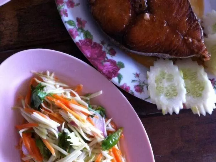 Sincere Guest House & Restaurant   Hostel