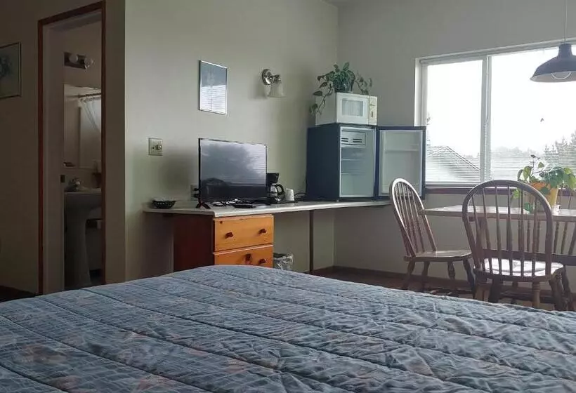 The Dublin House Motel