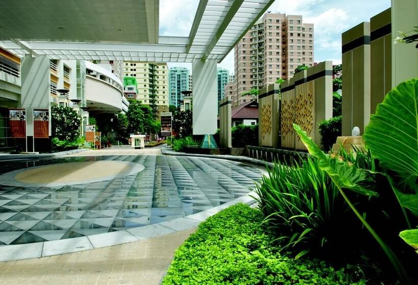 The Narathiwas Hotel & Residence Sathorn Bangkok