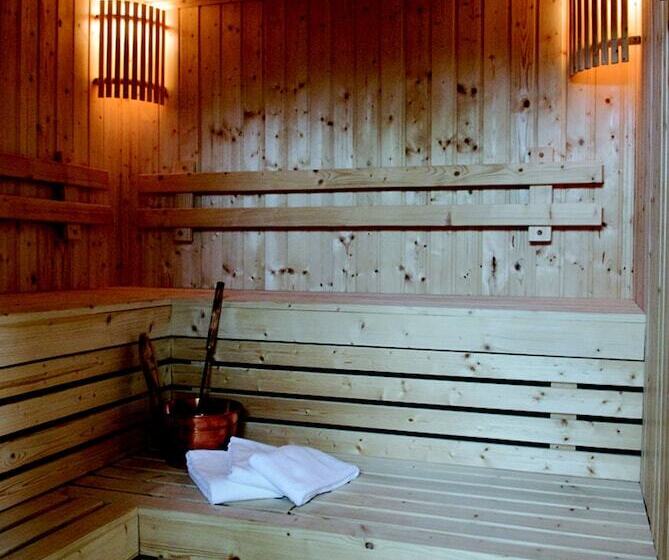 The Narathiwas Hotel & Residence Sathorn Bangkok