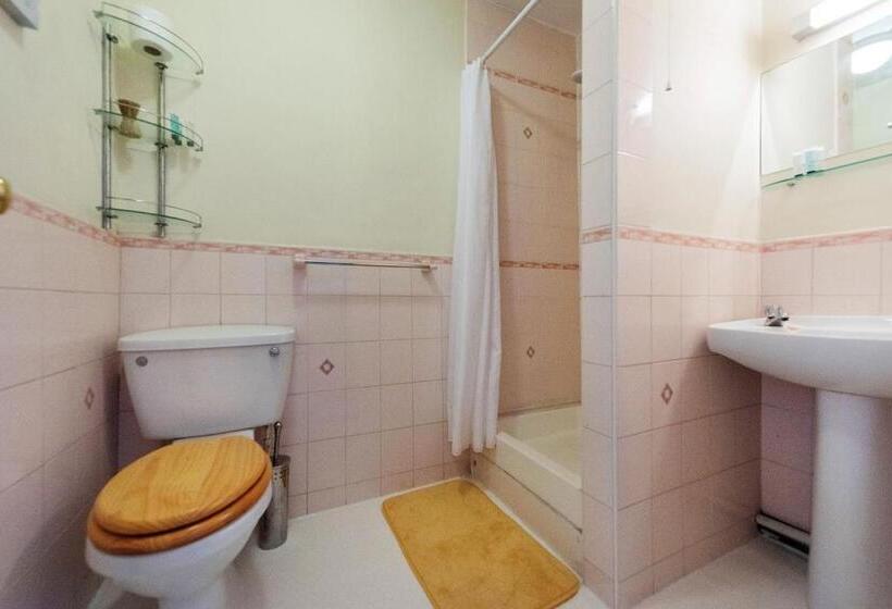 ベッドアンドブレックファースト Baldwin House