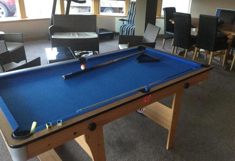 مبيت وإفطار Feughside Guesthouse