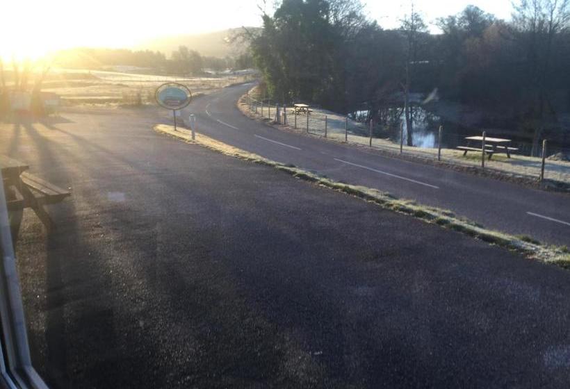 مبيت وإفطار Feughside Guesthouse