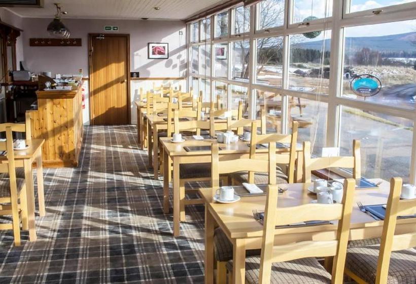 住宿加早餐 Feughside Guesthouse