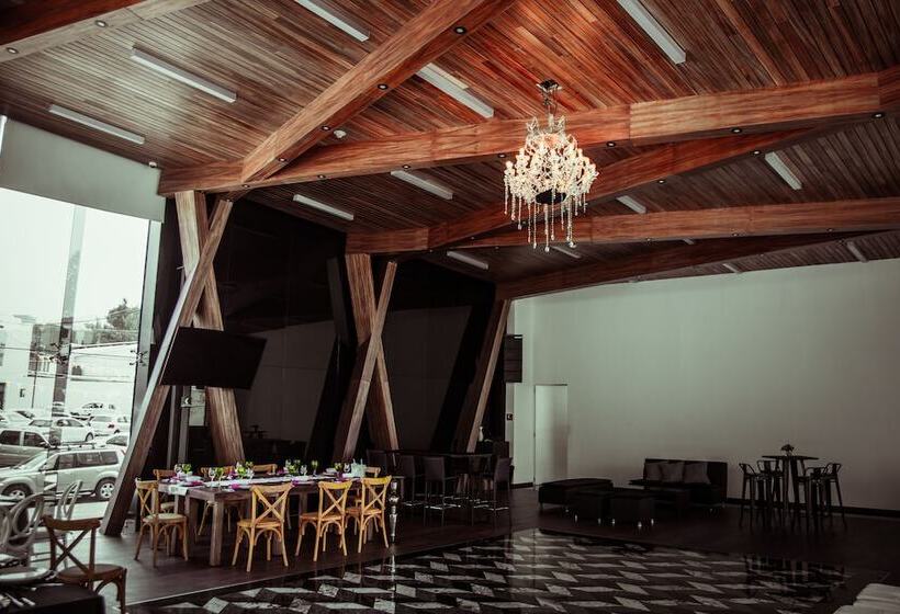 فندق Belo Grand Morelia