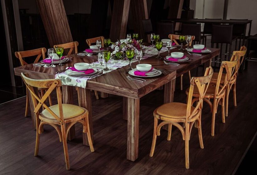 فندق Belo Grand Morelia