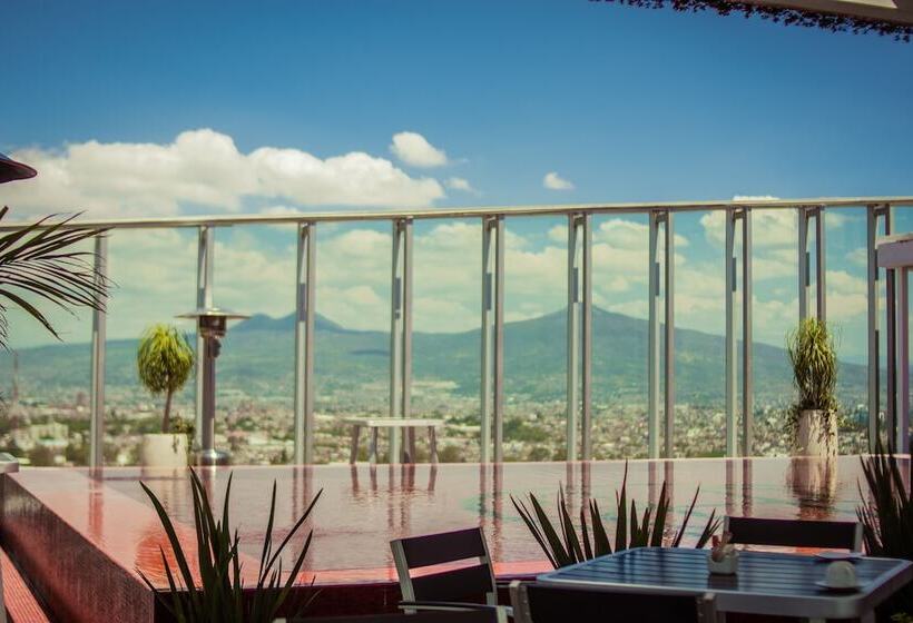 فندق Belo Grand Morelia