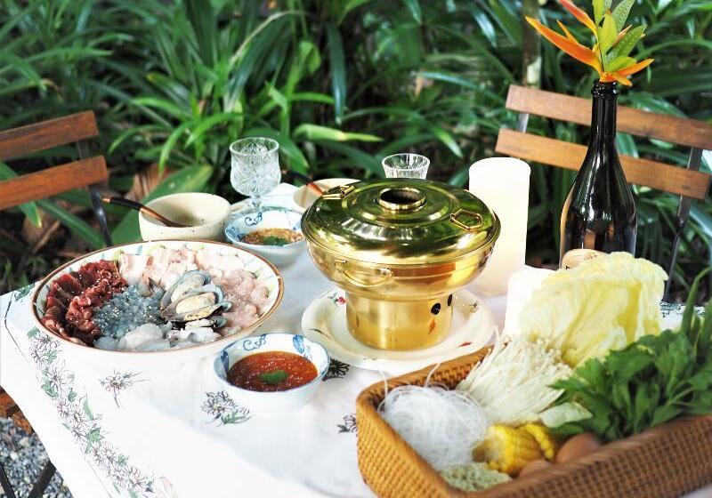 Blu Monkey Pooltara Krabi Hotel & Villas Pet Friendly