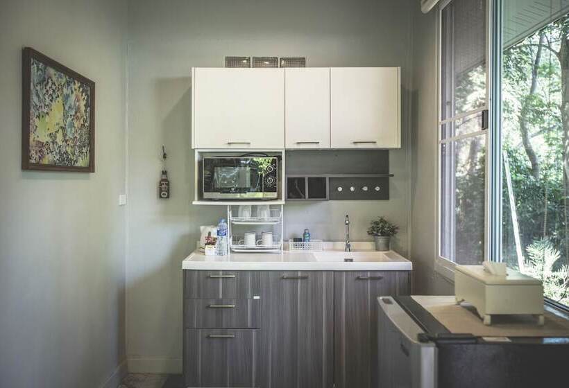 Blu Monkey Pooltara Krabi Hotel & Villas Pet Friendly