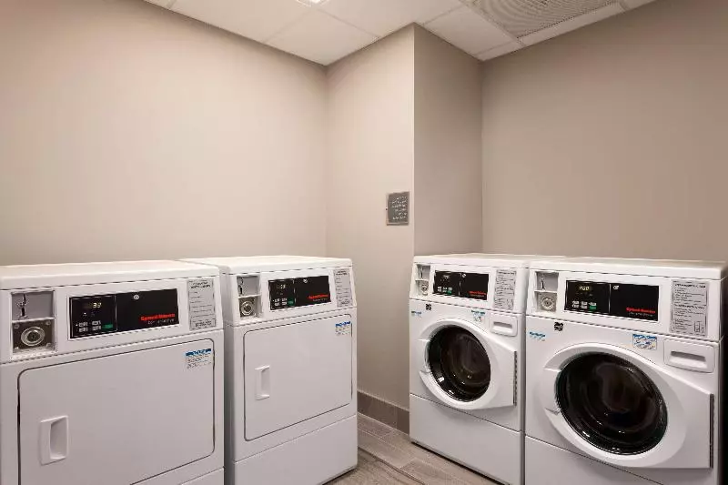 فندق Homewood Suites By Hilton Syracuse Carrier Circle