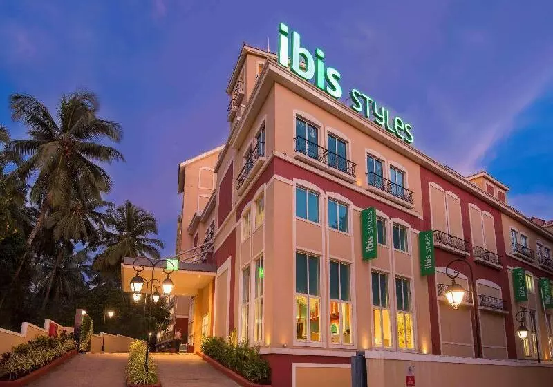בית מלון כפרי Ibis Styles Goa Calangute An Accor Brand