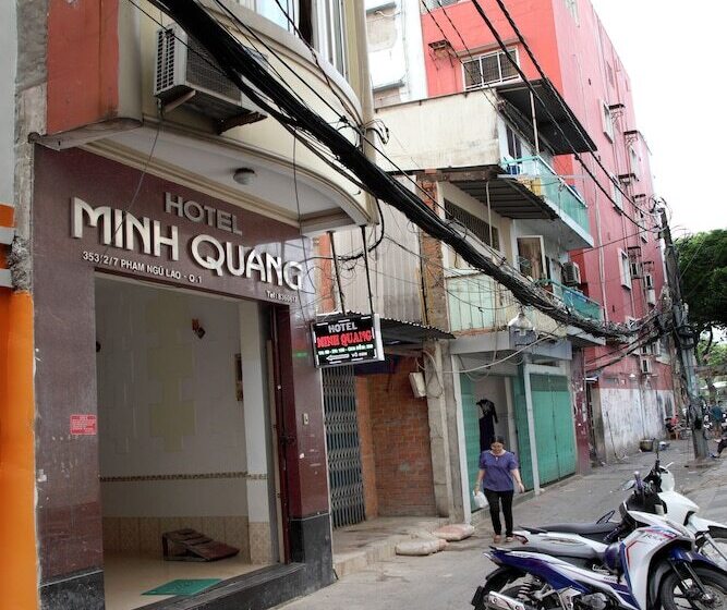 هتل Minh Quang