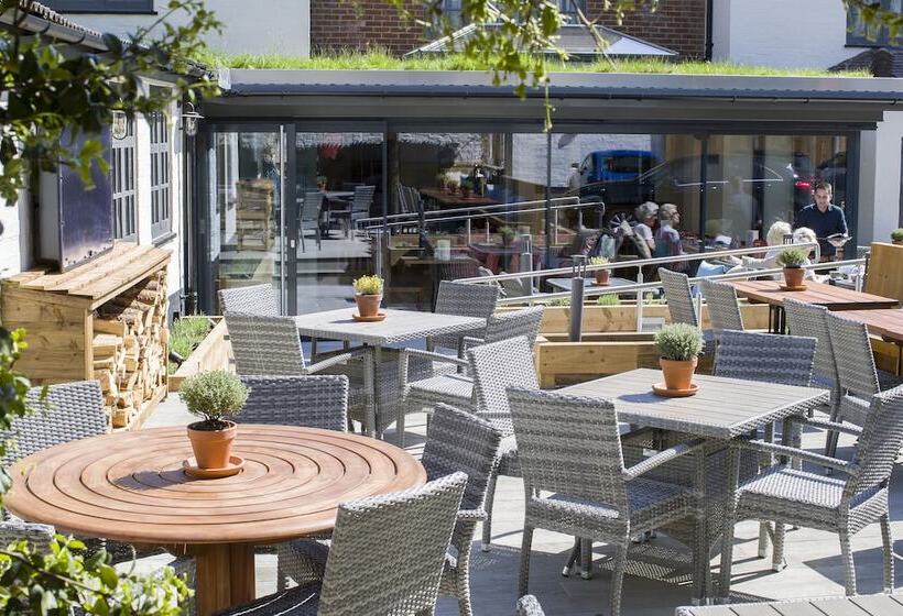 בית מלון כפרי The Old Cock Inn