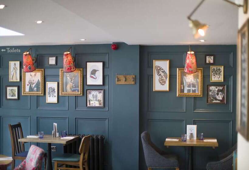 בית מלון כפרי The Old Cock Inn