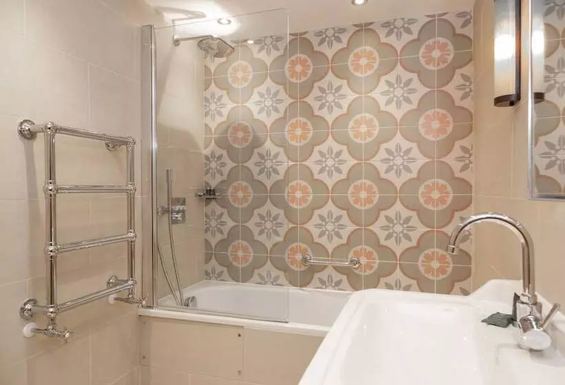 فندق The Old Cock Inn