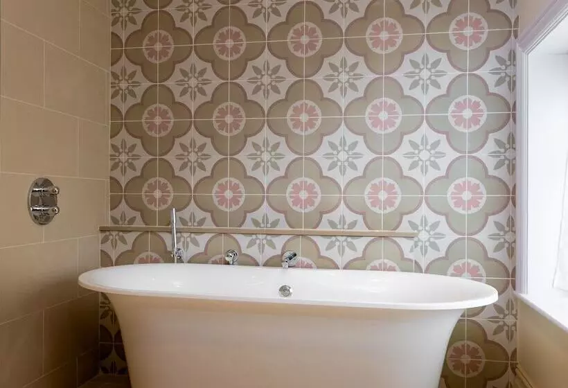 فندق The Old Cock Inn