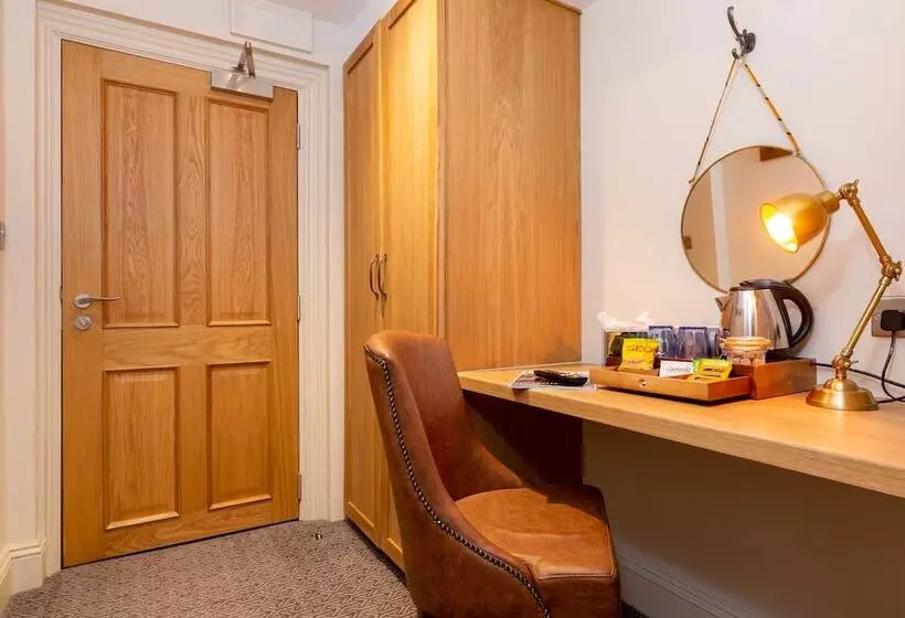 فندق The Old Cock Inn