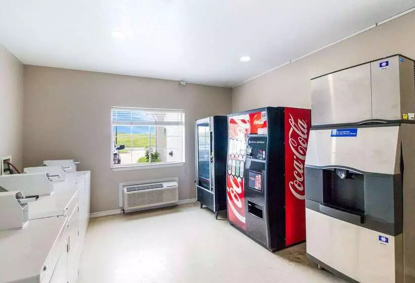 Отель Rodeway Inn & Suites Port Arthur Groves