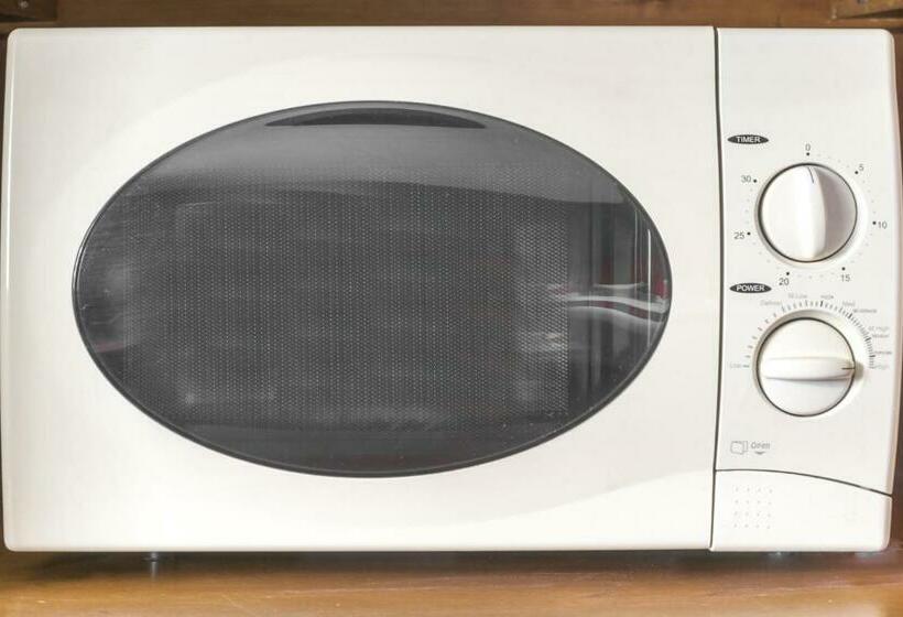 Мотель American Inn & Suites