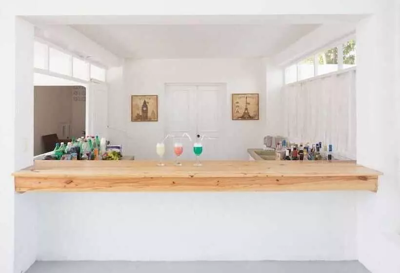 Northway S Hotel Monte Cristo