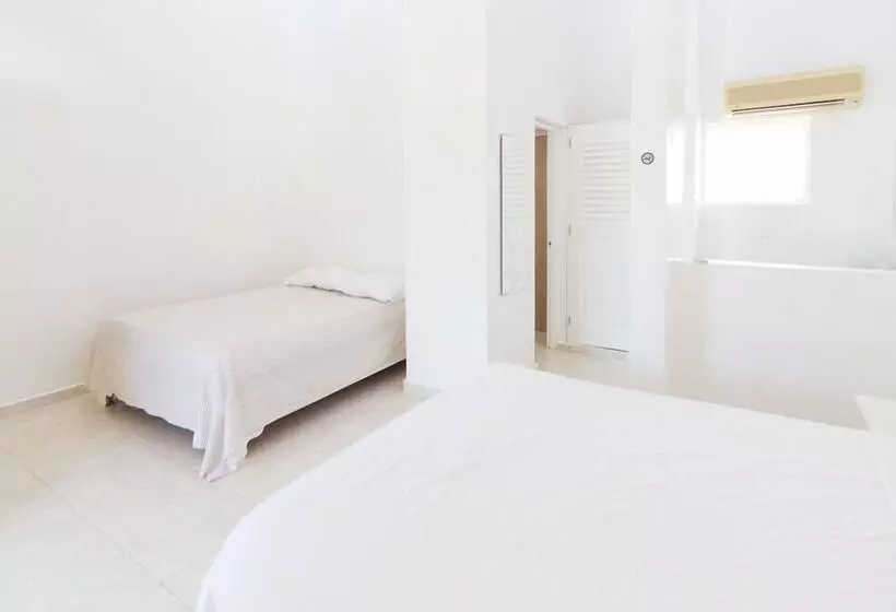 Northway S Hotel Monte Cristo